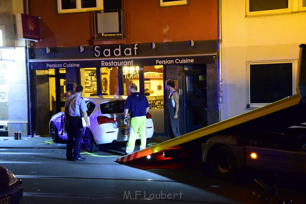 VU Pkw Strab PKlemm Koeln Altstadt Jahnstr P145.JPG - Miklos Laubert